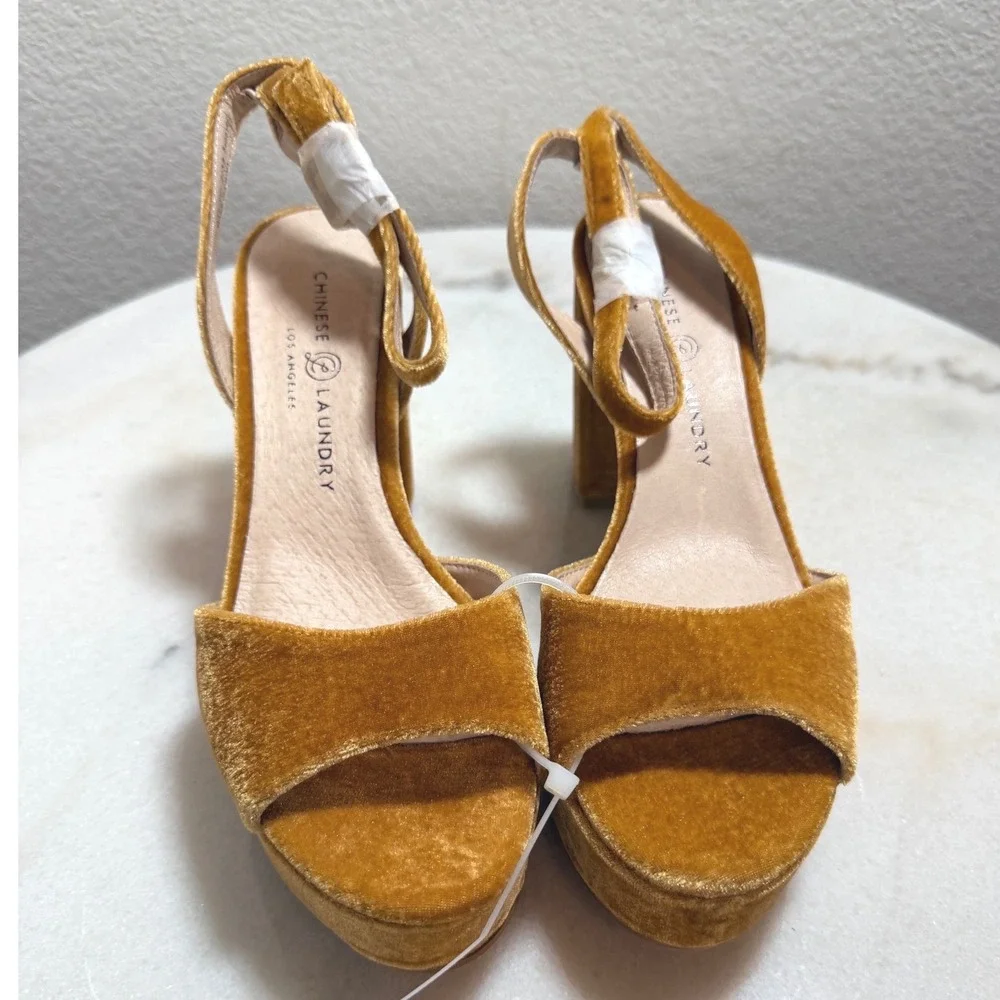 Chinese Laundry luxe golden